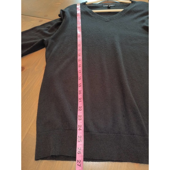 Banana Republic factory 100% Merino Wool Black Long Sleeve V-neck Sweater Sz Ll - Picture 10 of 13